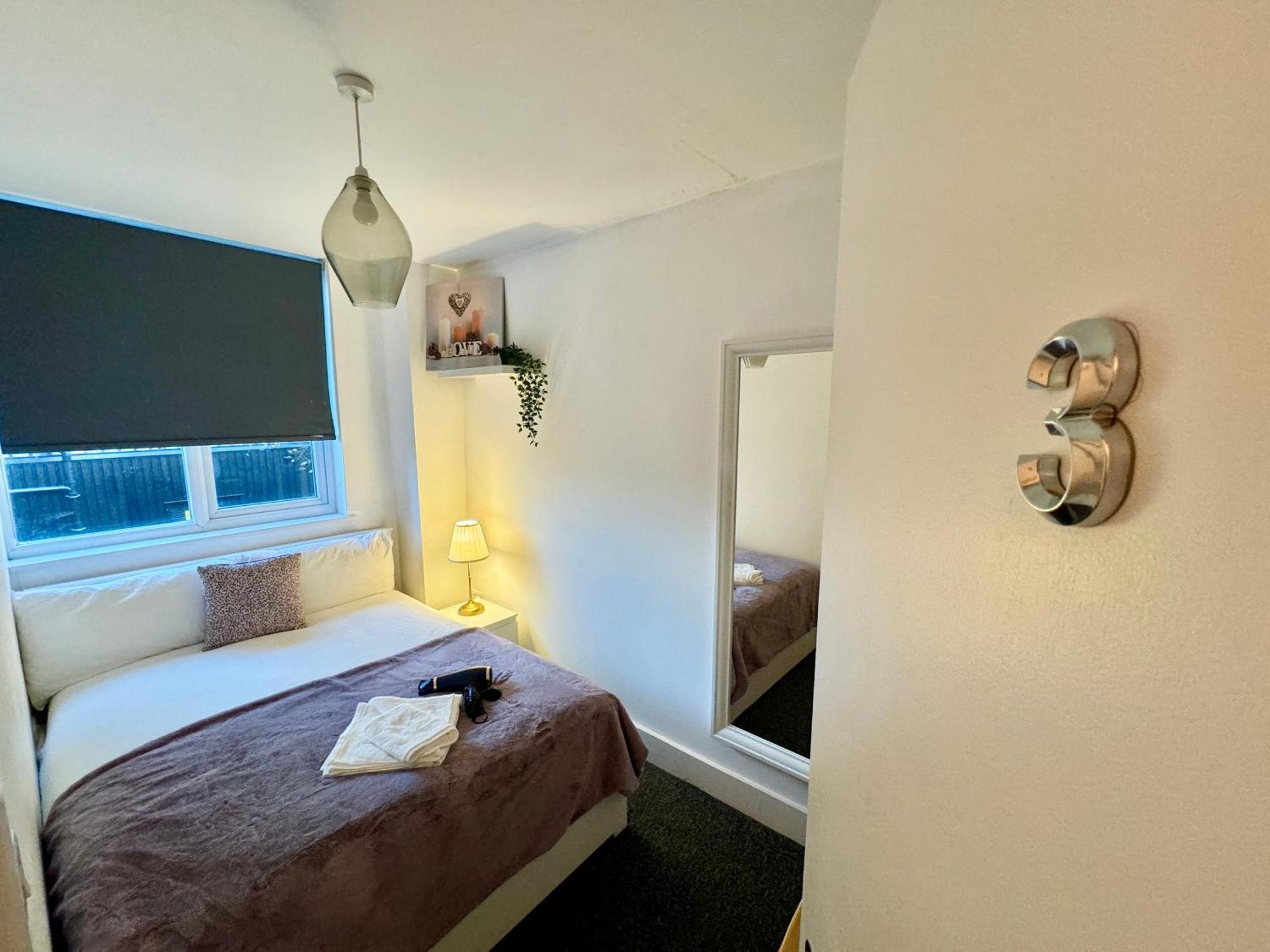 Cosmopolitan Comfort Private Bedrooms In Euston 106 London Exteriör bild